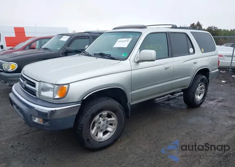 1999 Toyota 4Runner Sr5 V6 z USA, uszkodzony, nr VIN JT3HN86R3X0229814